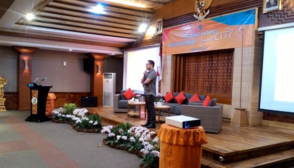 Seminar Smart City Denpasar 1