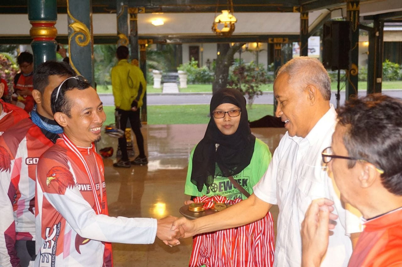 Gamatechno Dukung “Gowes Merdeka” SEEC Melalui Aplikasi Lacakin