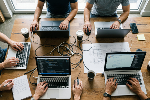 Keunggulan Software Asset Management Tools untuk Pengelolaan Aset Perusahaan 1 Manfaat Menggunakan Software Asset Management Tools untuk Perusahaan Anda