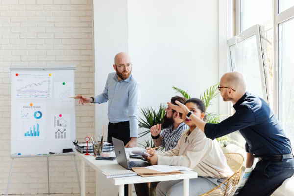 Transformasi Pengelolaan Aset dengan Aplikasi Aset Kantor yang Terintegrasi 1 Manfaat Menggunakan Aplikasi Aset Kantor yang Terintegrasi